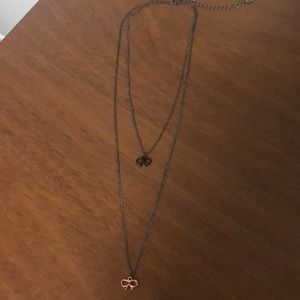 Rose gold/black layered necklace
